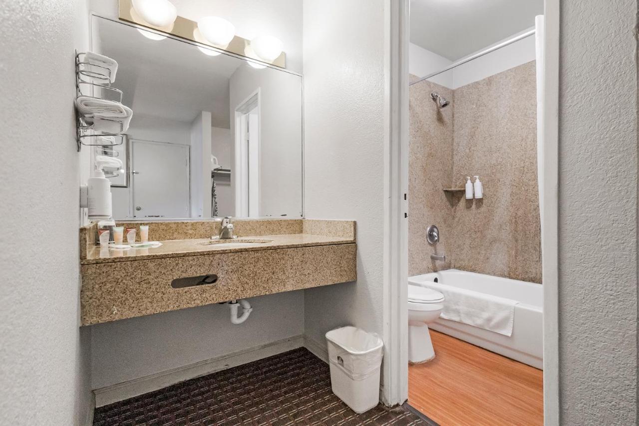 Heritage Inn Express Hayward Zewnętrze zdjęcie